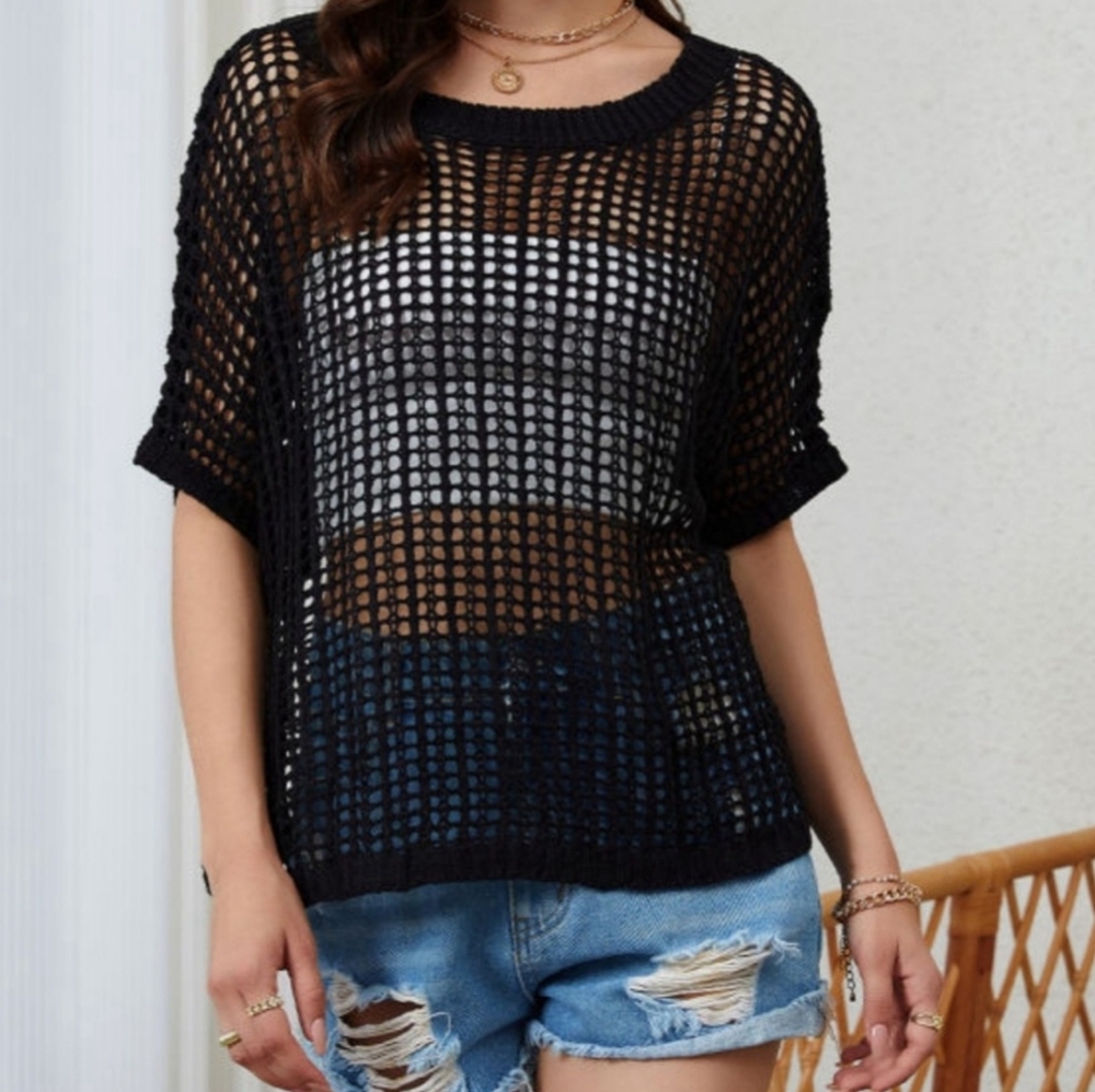 Crochet Open Weave Knit Eggshell Black Bohemian Top, Fishnet - Picture 10 of 12